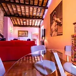 Maison Specchi